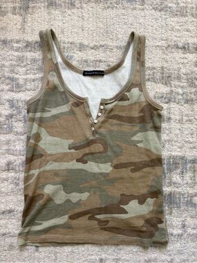 Brandy Melville Olive & Tan Camo Henley Tank